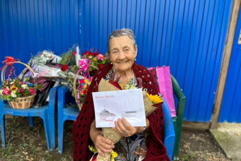 100-летний юбилей отмечает ветеран ВОВ в Кировском округе