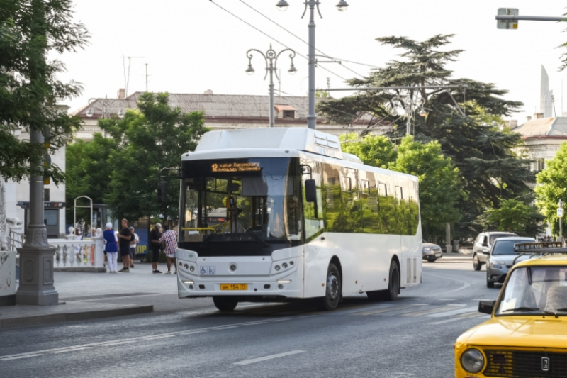 18 новых автобусов закупят в Севастополе