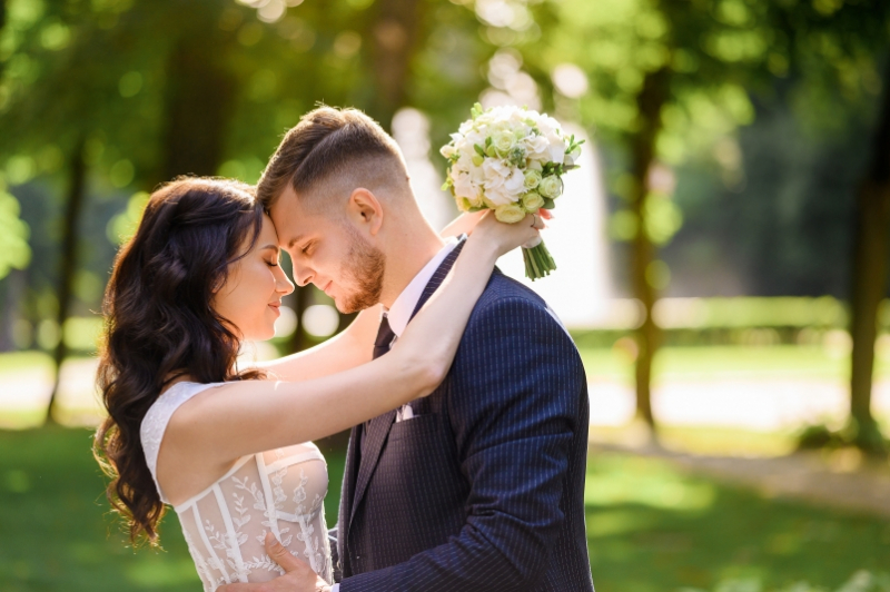 8,6 тысячи пар поженились в Крыму с начала года