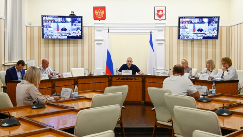 Глава Крыма начнет оценивать работу руководства муниципалитетов с 1 октября