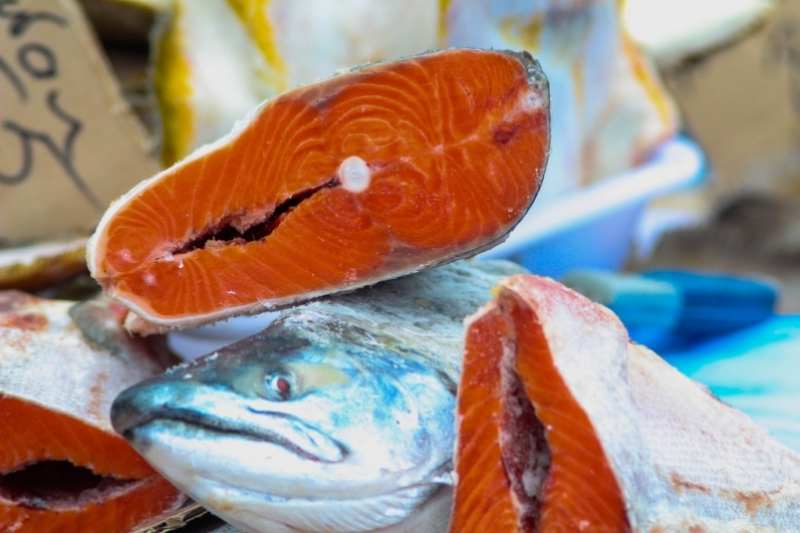 Власти разбираются с ростом тарифов на жд перевозки рыбы из ДФО на запад России