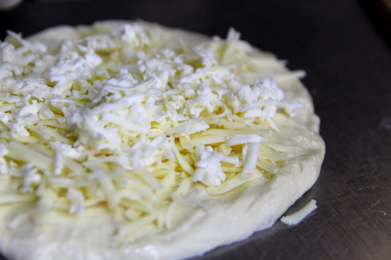 Хочу хачапури: как приготовить аппетитную лепешку с сыром по-армянски