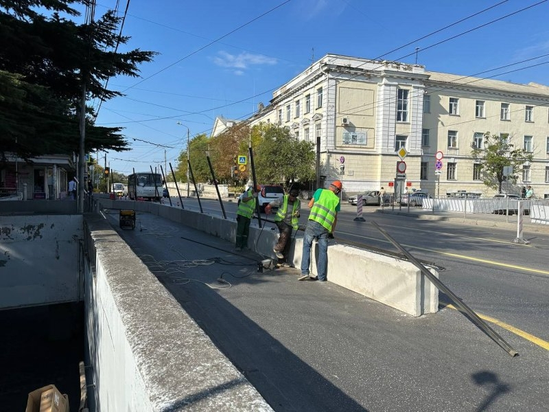 Начался ремонт подземного пешеходного перехода на остановке "Матрос Кошка" в Севастополе