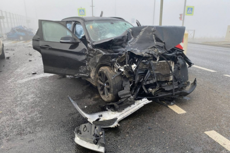 В массовом ДТП в Керчи погиб водитель иномарки