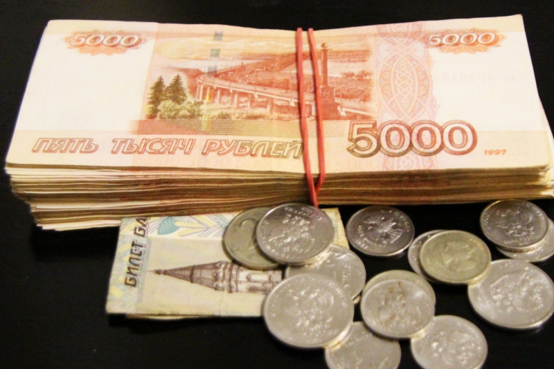 За обман на 30 млн рублей будут судить трех жительниц Крыма