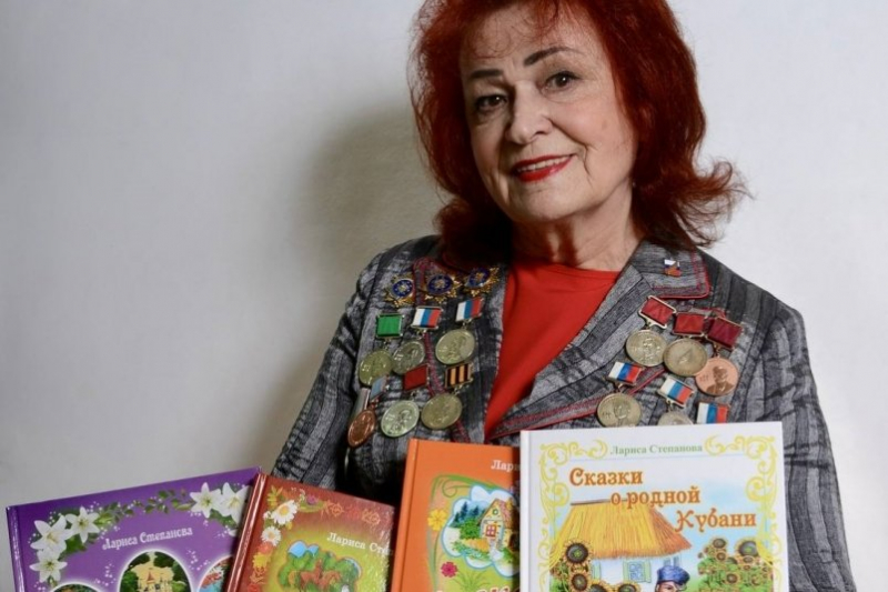 72-летняя детская писательница из Краснодара попала в Книгу рекордов России