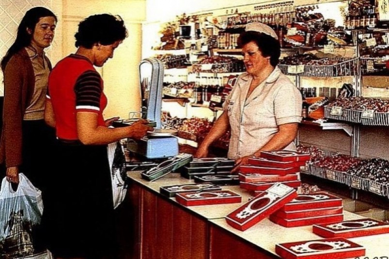 Эти продукты покупали на каждый праздник в СССР, а вы ели хотя бы 2? - ТЕСТ