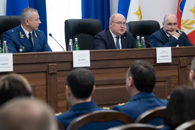 Нового прокурора официально представили в Севастополе