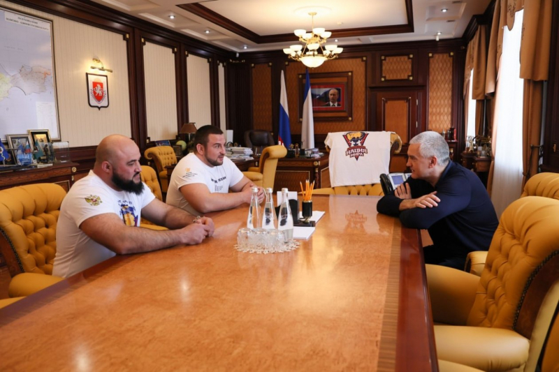 Глава Крыма Сергей Аксёнов встретился с мастерами спорта России